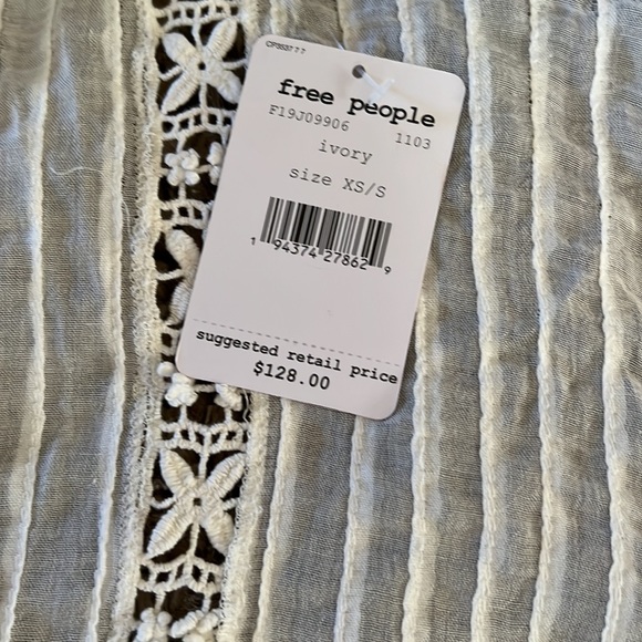 NWT XS/S free people flowey cardi - Picture 2 of 6